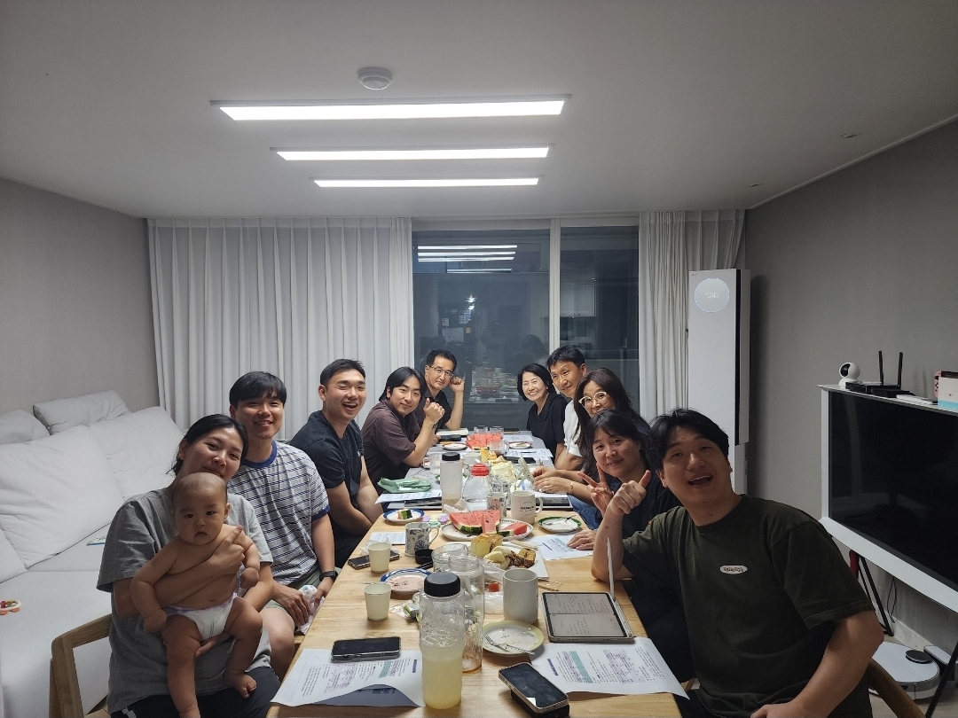 단체사진.jpg