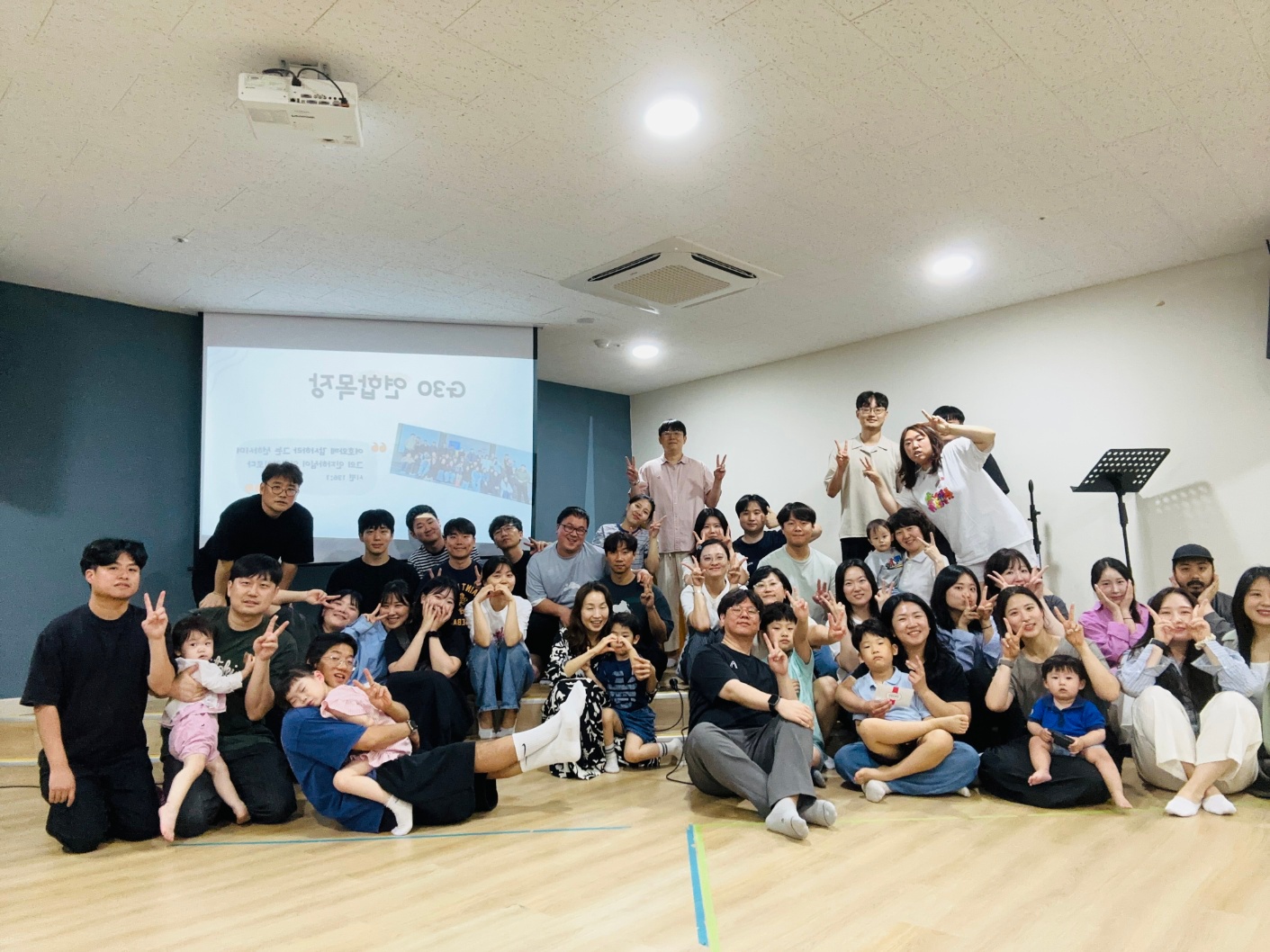단체사진.jpg
