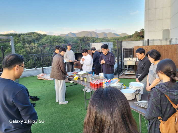 KakaoTalk_20251025_210229301_07.jpg