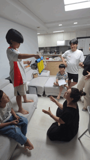 KakaoTalk_20250713_211906847_05.gif