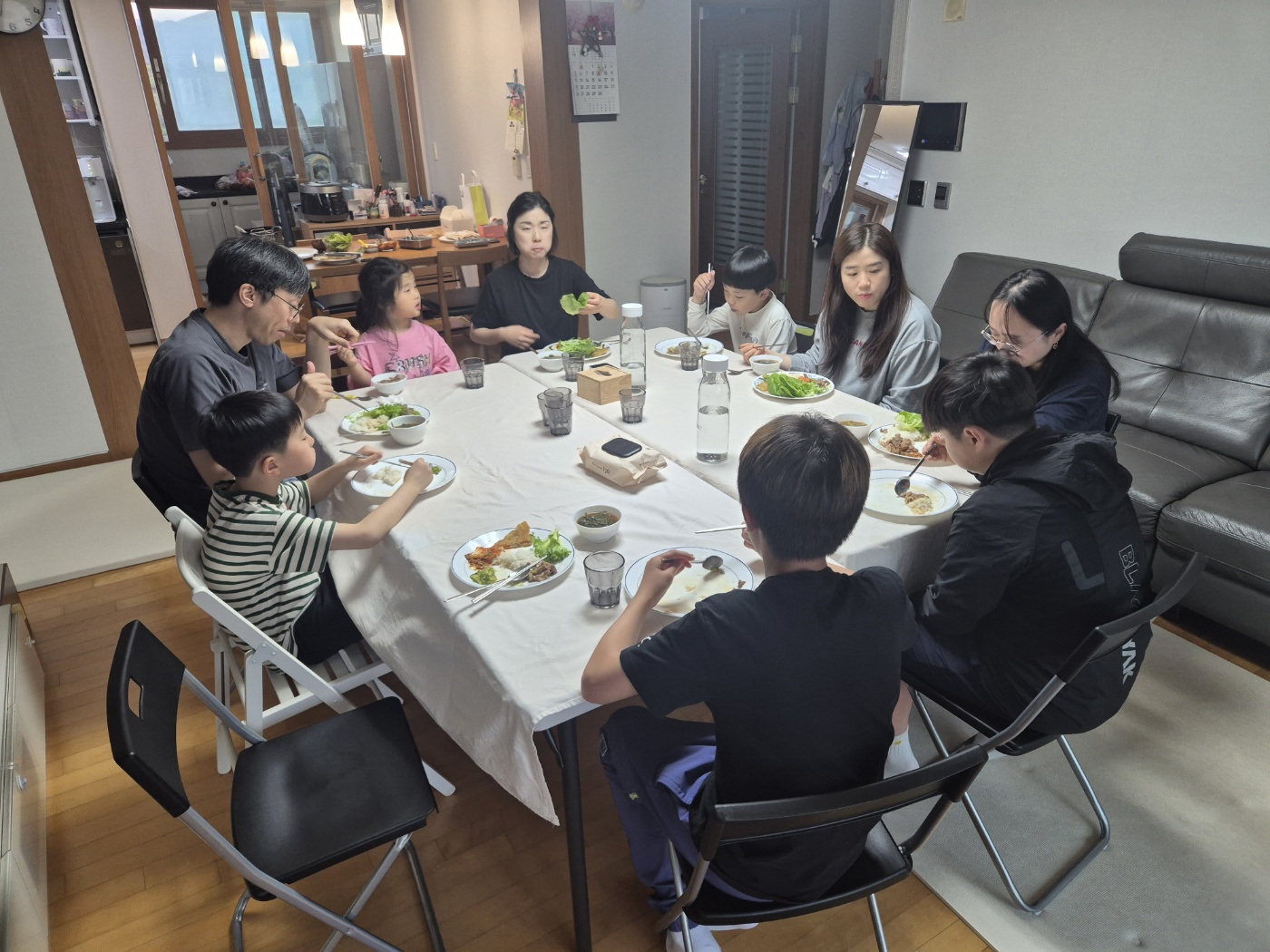 KakaoTalk_20260524_224602447_02.jpg
