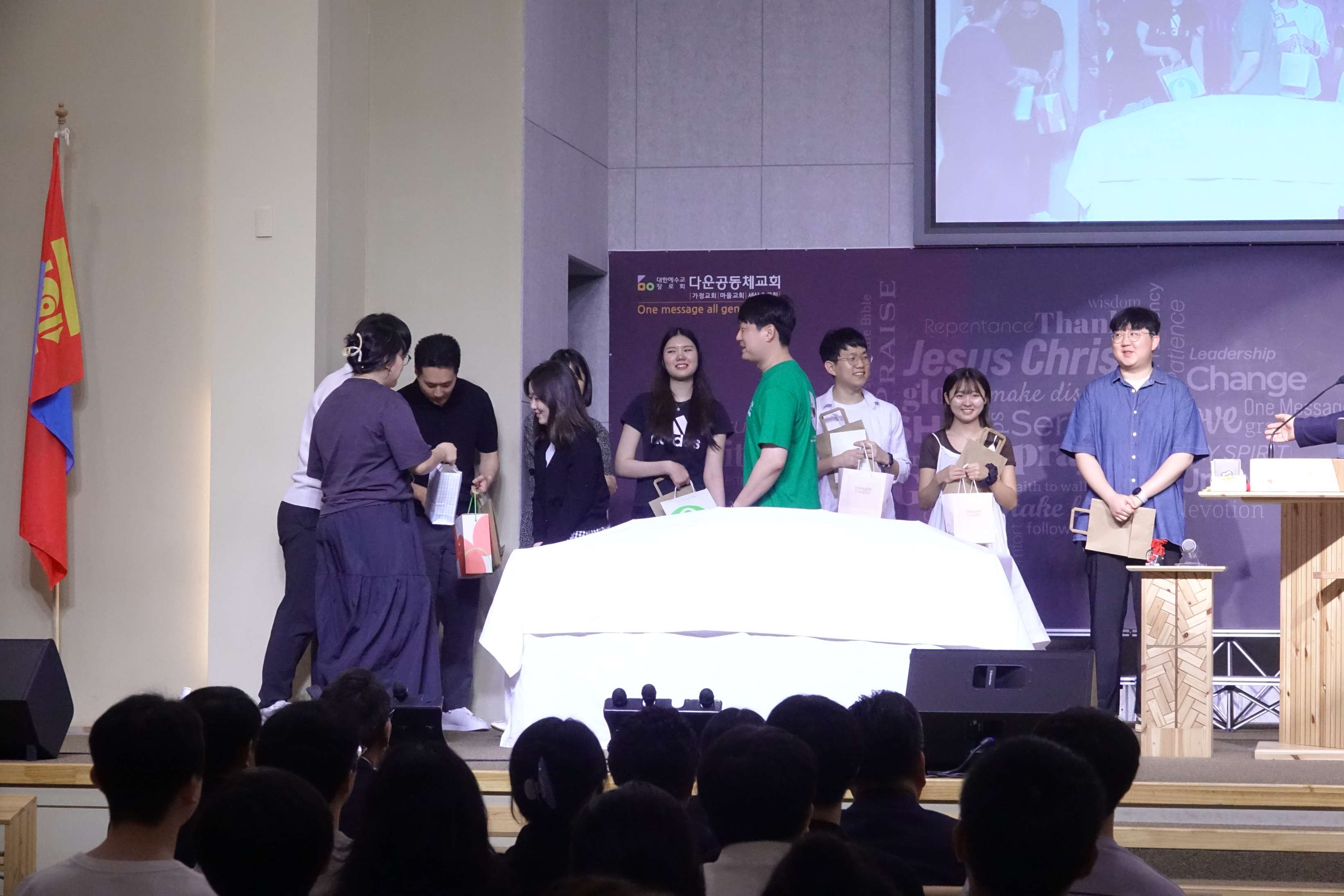 batch_DSC09084.JPG