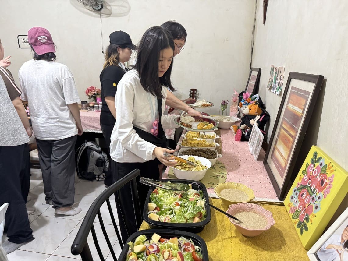 필리핀 단동선 2일차 점심식사.jpg