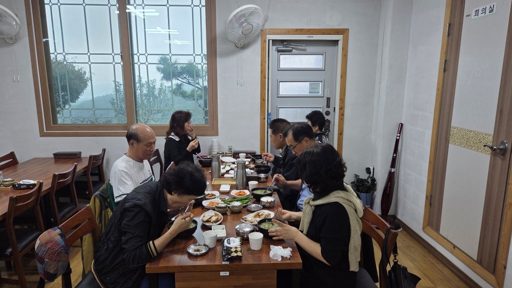 추수감사절 VIP 초청_10월25일.jpg