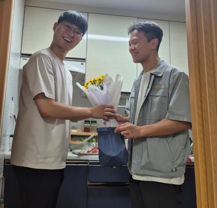 2_1_웰컴.jpg